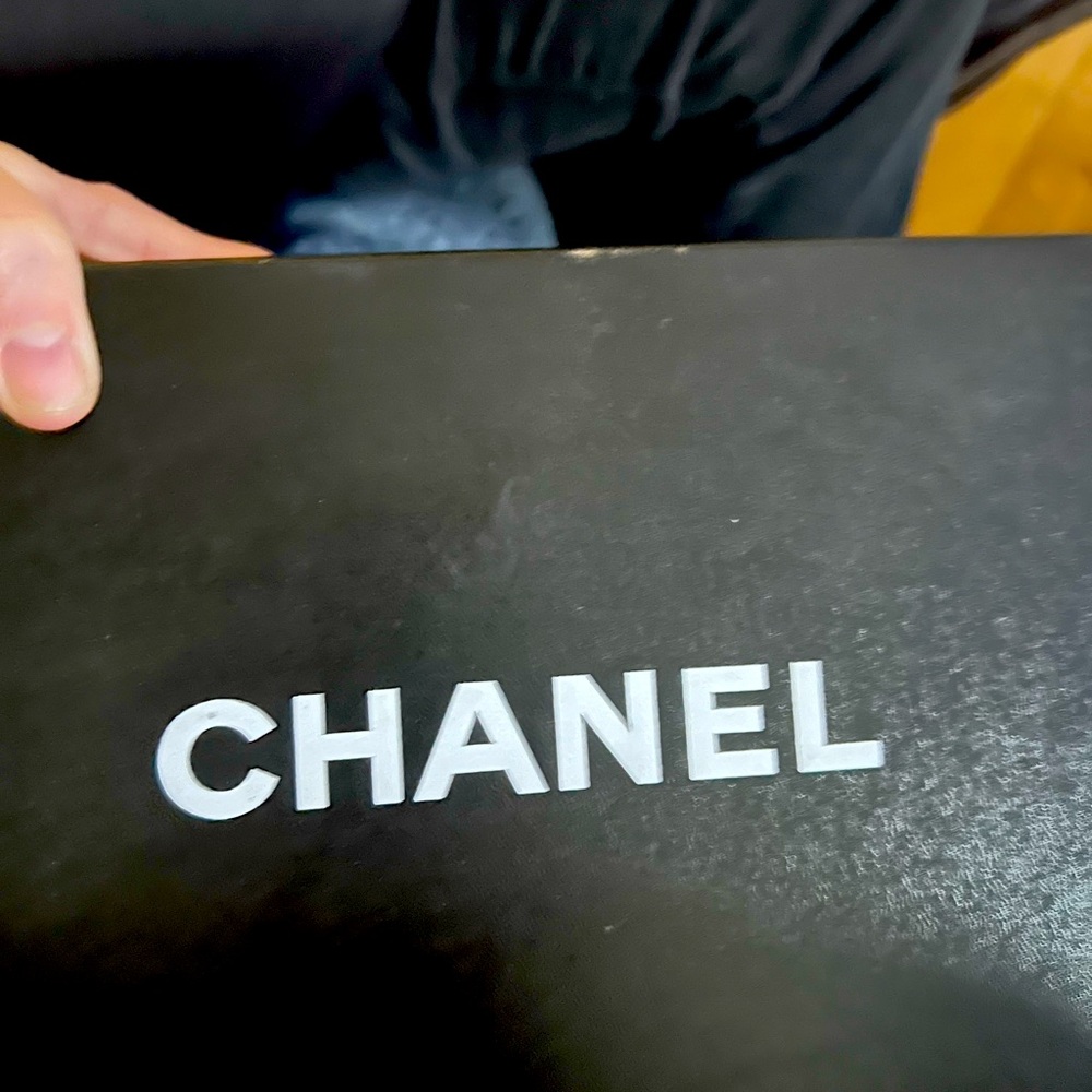 New Chanel round toe ballet flats